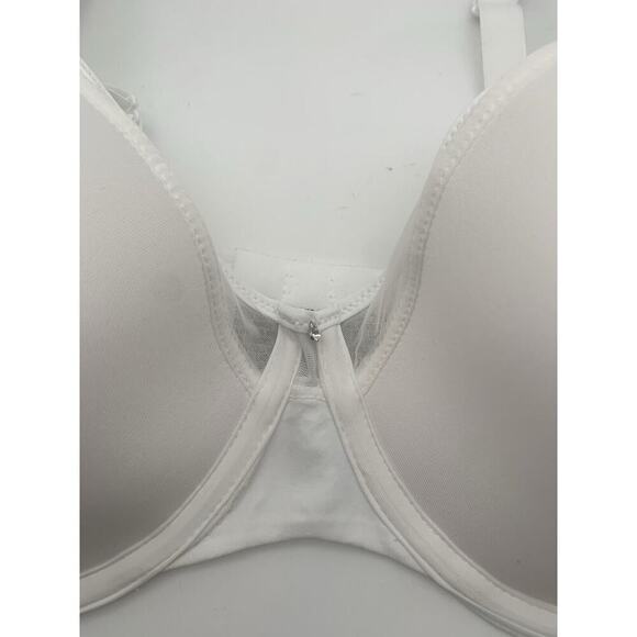 Bali Underwire Bra One Smooth U Ultra Light Illusion Neckline 36DD - Picture 2 of 6